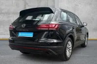 Volkswagen Touareg din 2023 cu 56.400 km - oferta VOL170940 - foto 3