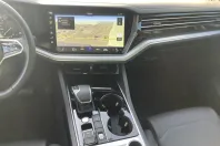 Volkswagen Touareg din 2023 cu 56.276 km - oferta VOL170941 - foto 10