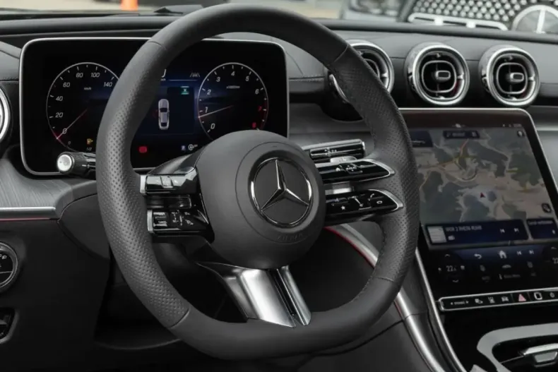 Mercedes-Benz CLE 300 din 2025 cu 19.500 km - oferta MER170944 - foto 9