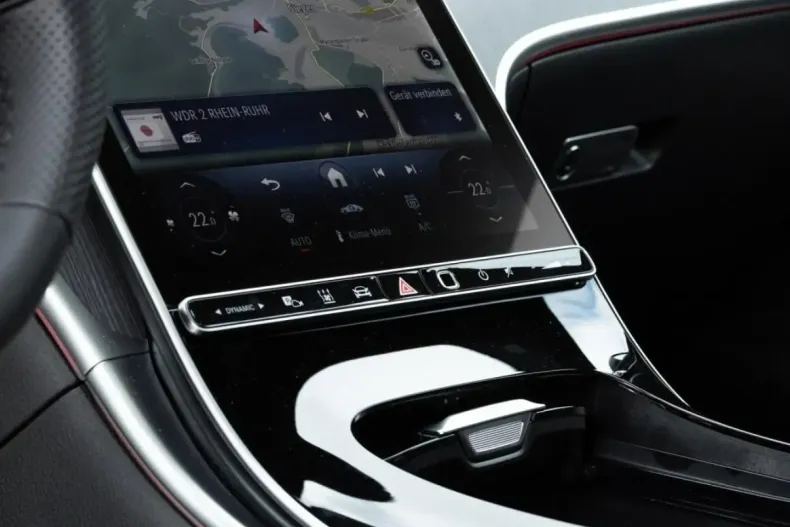 Mercedes-Benz CLE 300 din 2025 cu 19.500 km - oferta MER170944 - foto 10