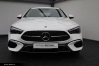 Mercedes-Benz CLE 200 din 2024 cu 3.053 km - oferta MER170945 - foto 4