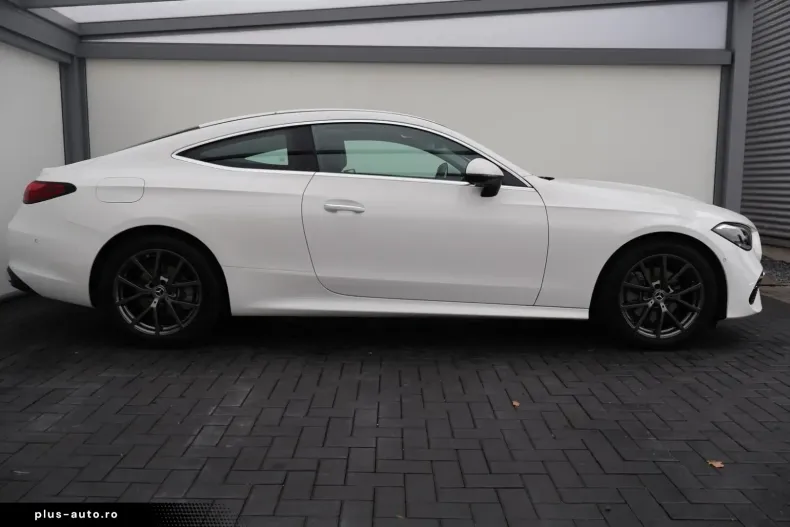 Mercedes-Benz CLE 200 din 2024 cu 3.053 km - oferta MER170945 - foto 9