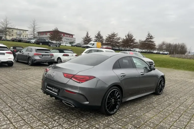 Mercedes-Benz CLA 250 din 2022 cu 52.205 km - oferta MER170947 - foto 5