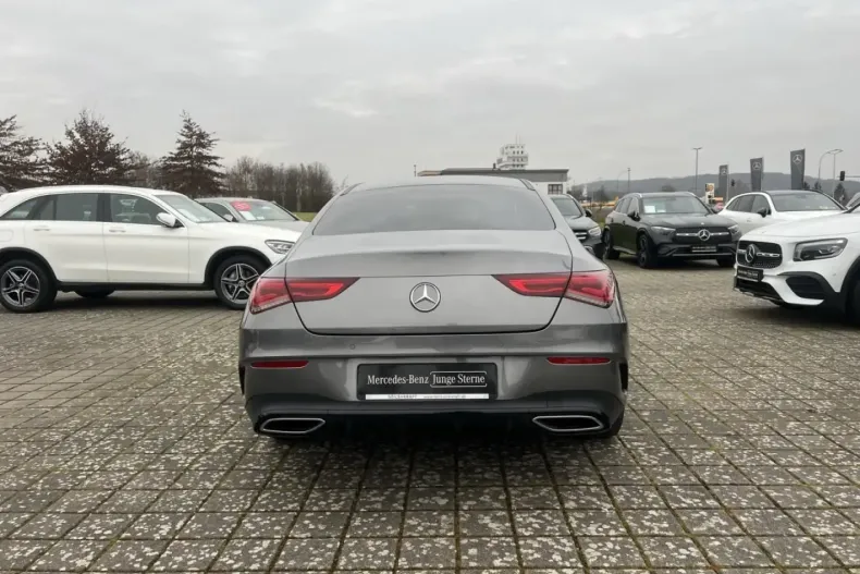 Mercedes-Benz CLA 250 din 2022 cu 52.205 km - oferta MER170947 - foto 6