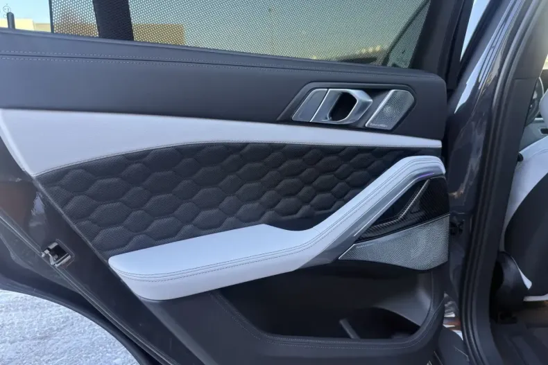 BMW X6 M din 2024 cu 14.000 km - oferta BMW170951 - foto 15