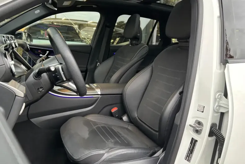 Mercedes-Benz GLC 300 din 2025 cu 15.000 km - oferta MER170955 - foto 13