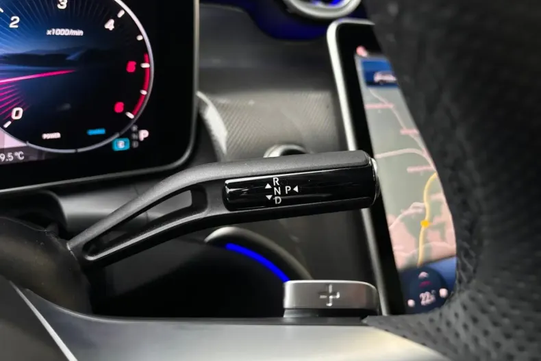 Mercedes-Benz GLC 300 din 2025 cu 15.000 km - oferta MER170955 - foto 21