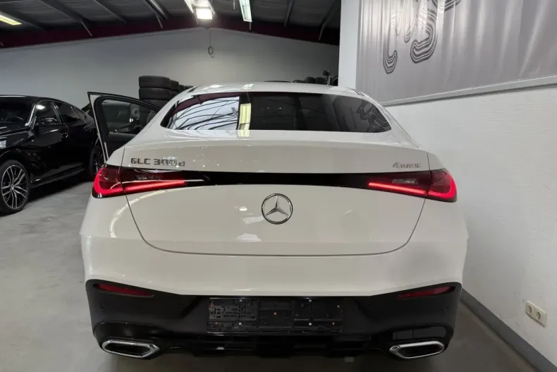 Mercedes-Benz GLC 300 din 2025 cu 13.116 km - oferta MER170957 - foto 13