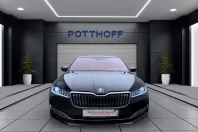 Skoda Superb din 2023 cu 47.623 km - oferta SKO170961 - foto 1