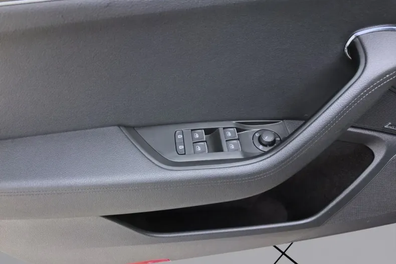 Skoda Superb din 2023 cu 47.623 km - oferta SKO170961 - foto 9