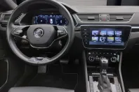 Skoda Superb din 2023 cu 47.623 km - oferta SKO170961 - foto 11