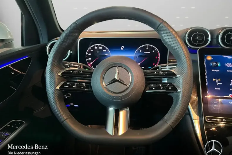 Mercedes-Benz GLC 220 din 2023 cu 65.526 km - oferta MER170962 - foto 11