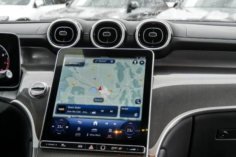 Mercedes-Benz GLC 200 din 2023 cu 42.042 km - oferta MER170963 - foto 7