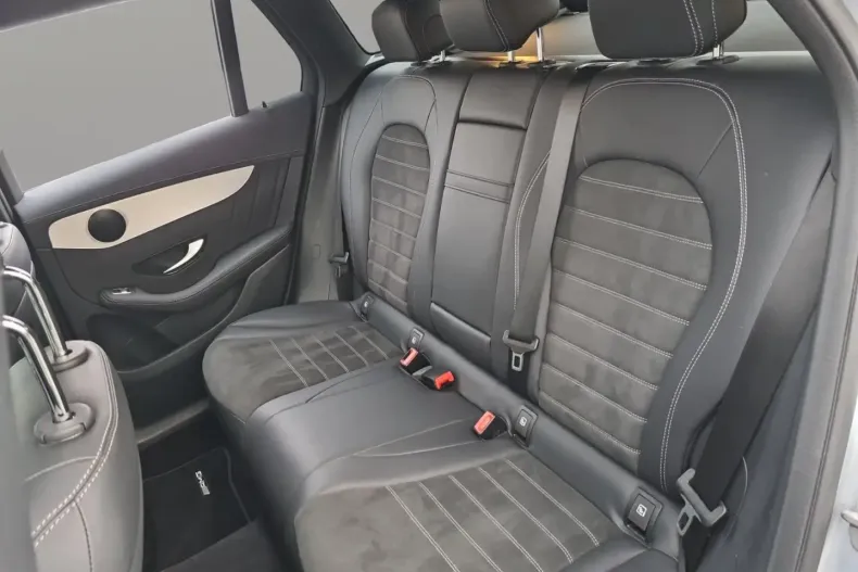 Mercedes-Benz GLC 300 din 2023 cu 64.181 km - oferta MER170964 - foto 12