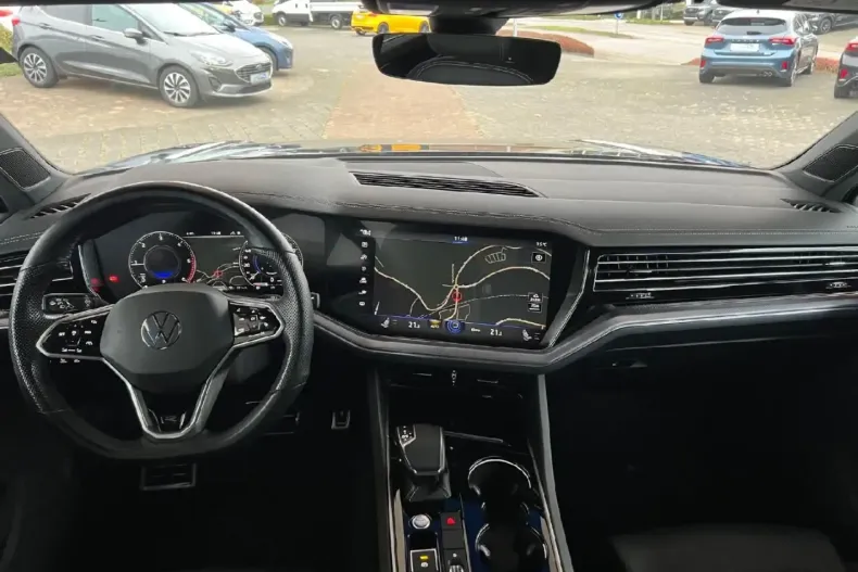 Volkswagen Touareg din 2021 cu 32.500 km - oferta VOL170974 - foto 7