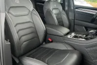 Volkswagen Touareg din 2021 cu 32.500 km - oferta VOL170974 - foto 11