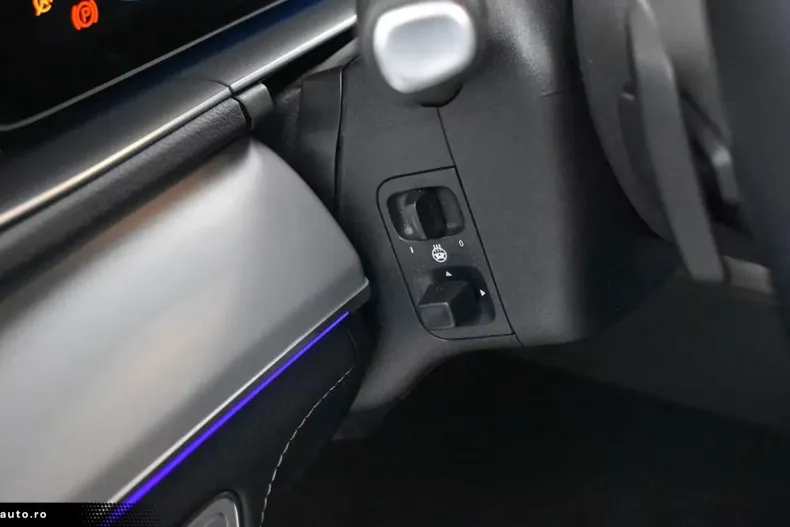 Mercedes-Benz GLE 450 din 2023 cu 15.200 km - oferta MER170980 - foto 12