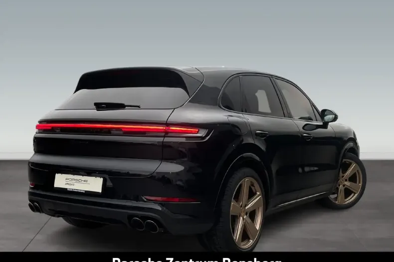 Porsche Cayenne din 2024 cu 34.100 km - oferta POR170983 - foto 4