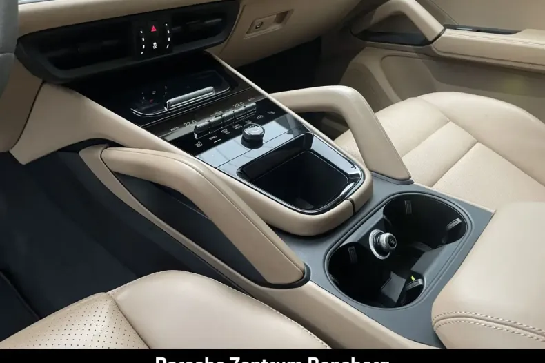 Porsche Cayenne din 2024 cu 34.100 km - oferta POR170983 - foto 17