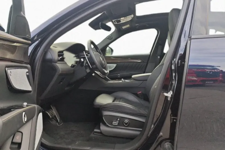 Maserati Grecale din 2023 cu 62.000 km - oferta MAS170986 - foto 8