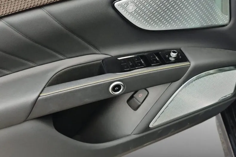 Maserati Grecale din 2023 cu 62.000 km - oferta MAS170986 - foto 9