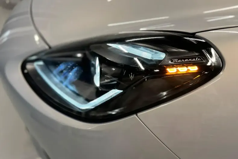 Maserati Grecale din 2023 cu 19.978 km - oferta MAS170987 - foto 7