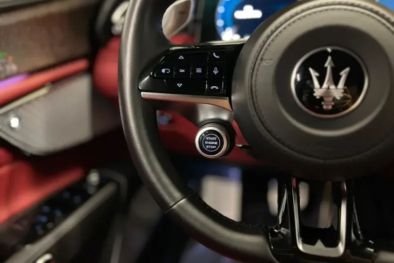 Maserati Grecale din 2023 cu 19.978 km - oferta MAS170987 - foto 32