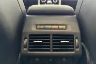 Land Rover Discovery Sport din 2023 cu 69.600 km - oferta LAN170990 - foto 13