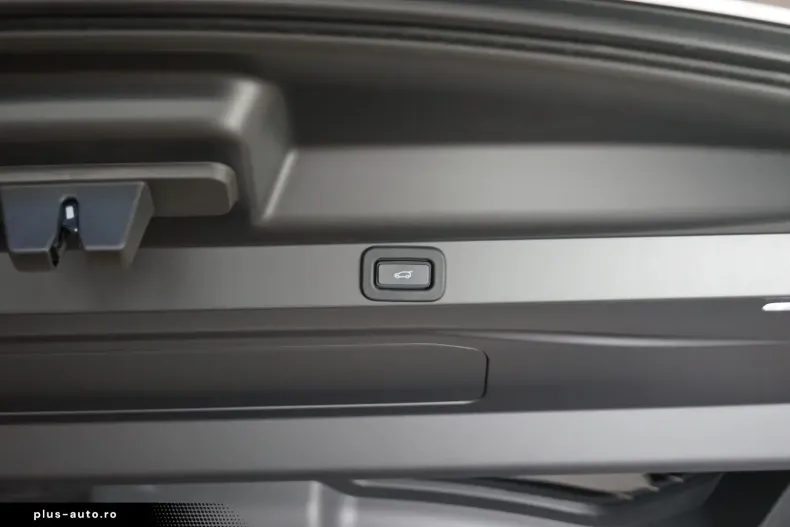 Land Rover Range Rover din 2023 cu 6.139 km - oferta LAN170991 - foto 19