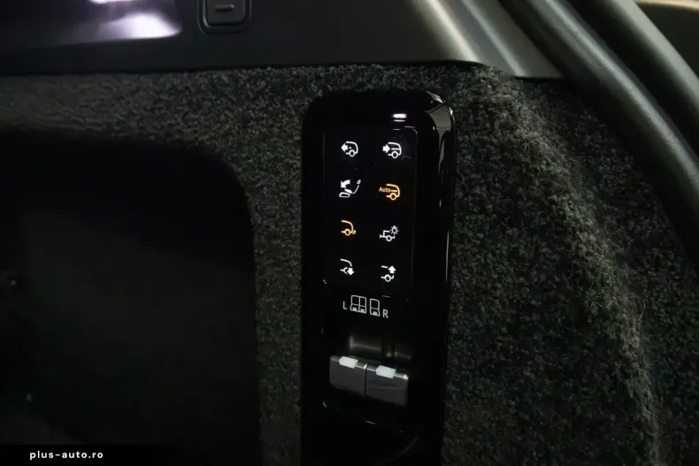 Land Rover Range Rover din 2023 cu 58.100 km - oferta LAN170993 - foto 28