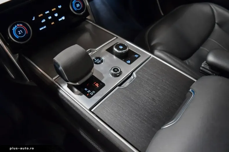 Land Rover Range Rover din 2023 cu 44.900 km - oferta LAN170997 - foto 14