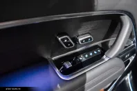 Land Rover Range Rover din 2023 cu 44.900 km - oferta LAN170997 - foto 22