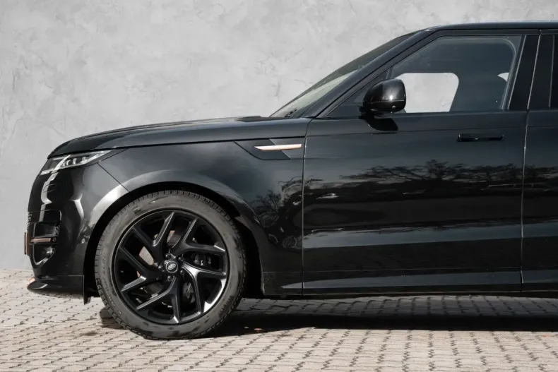 Land Rover Range Rover Sport din 2023 cu 73.659 km - oferta LAN170999 - foto 9