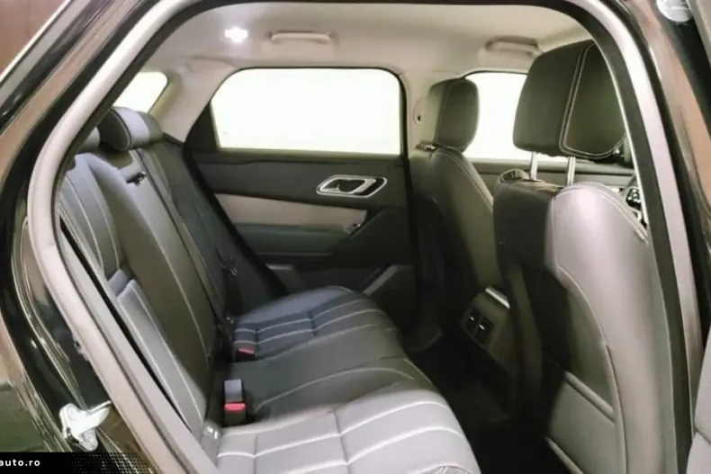 Land Rover Range Rover Velar din 2023 cu 34.302 km - oferta LAN171001 - foto 5