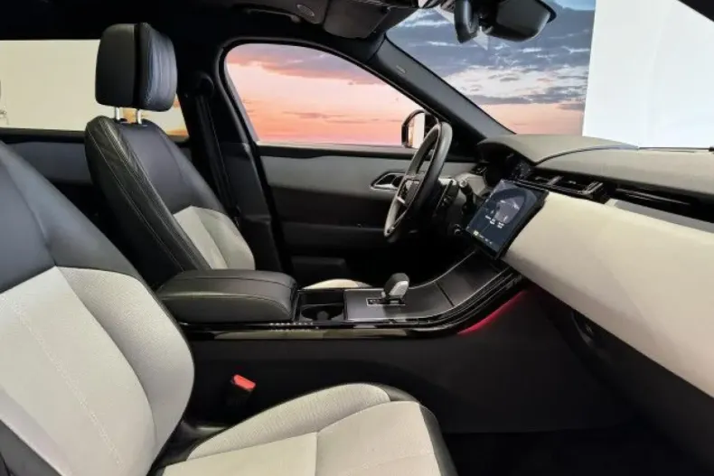 Land Rover Range Rover Velar din 2023 cu 79.500 km - oferta LAN171002 - foto 4