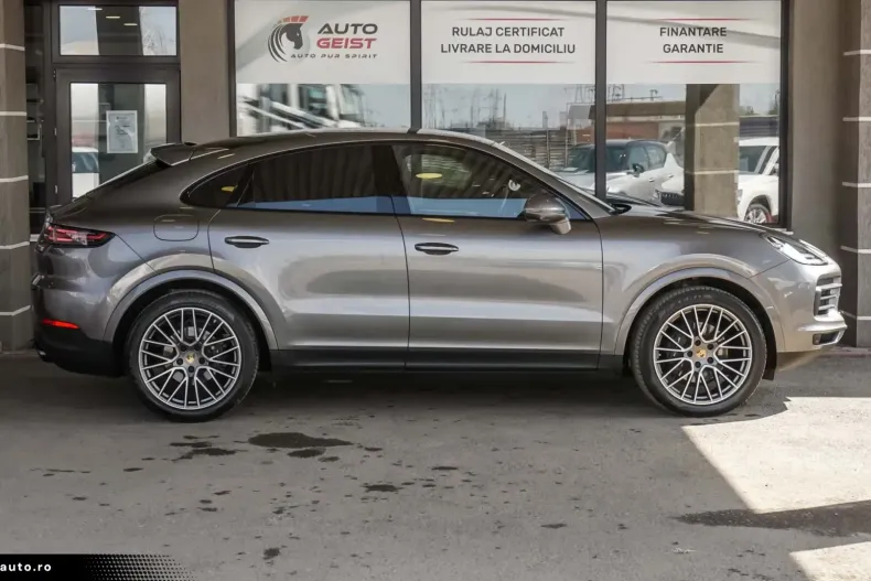 Porsche Cayenne din 2023 cu 39.990 km - oferta POR171004 - foto 3