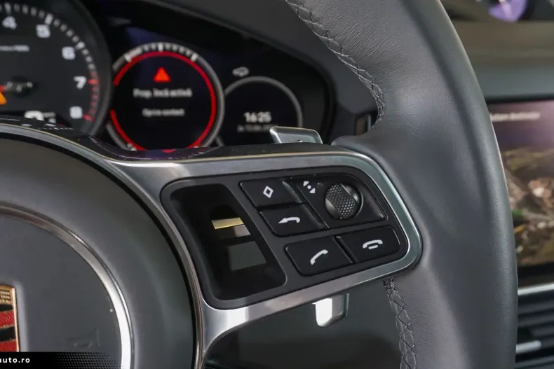 Porsche Cayenne din 2023 cu 39.990 km - oferta POR171004 - foto 20