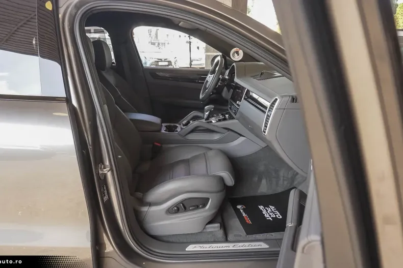 Porsche Cayenne din 2023 cu 39.990 km - oferta POR171004 - foto 32