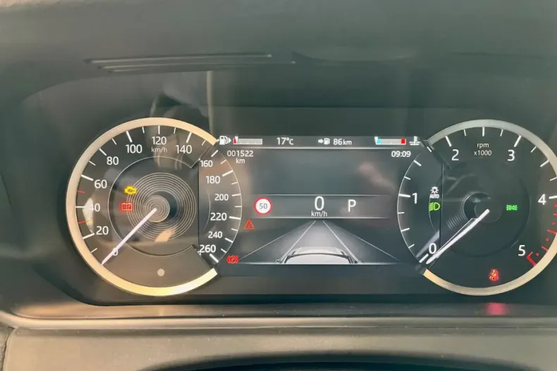 Land Rover Range Rover Velar din 2023 cu 2.907 km - oferta LAN171005 - foto 19