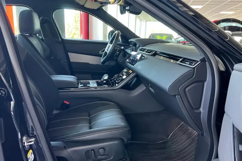 Land Rover Range Rover Velar din 2023 cu 36.000 km - oferta LAN171006 - foto 24