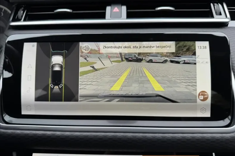 Land Rover Range Rover Velar din 2023 cu 43.500 km - oferta LAN171012 - foto 12