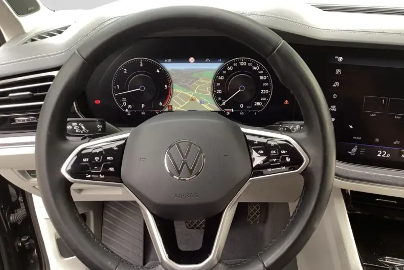 Volkswagen Touareg din 2023 cu 51.810 km - oferta VOL171015 - foto 8