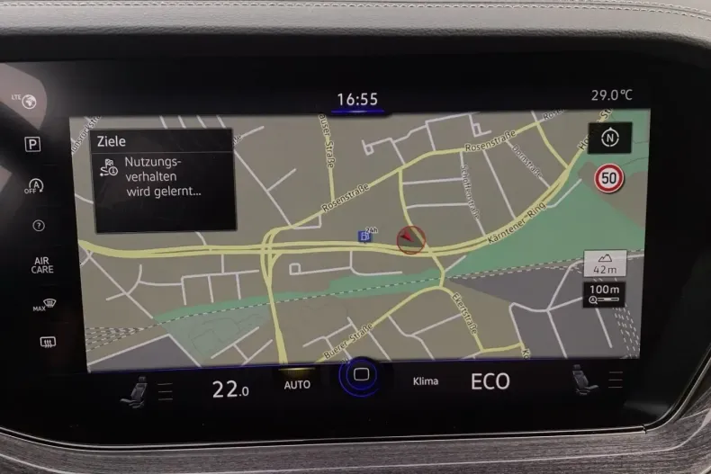 Volkswagen Touareg din 2023 cu 51.810 km - oferta VOL171015 - foto 11