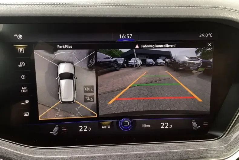 Volkswagen Touareg din 2023 cu 51.810 km - oferta VOL171015 - foto 12