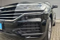 Volkswagen Touareg din 2023 cu 56.400 km - oferta VOL171017 - foto 5