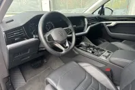 Volkswagen Touareg din 2023 cu 56.400 km - oferta VOL171017 - foto 10