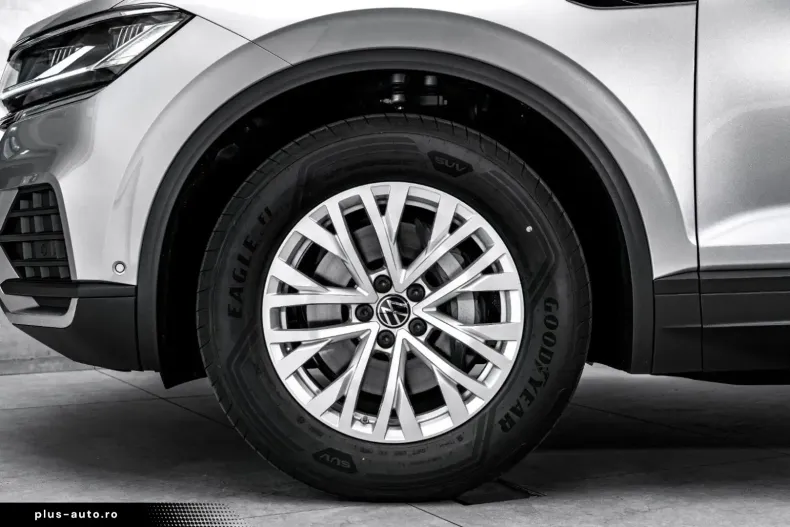 Volkswagen Touareg din 2023 cu 59.000 km - oferta VOL171019 - foto 3