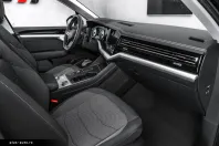 Volkswagen Touareg din 2023 cu 59.000 km - oferta VOL171019 - foto 11