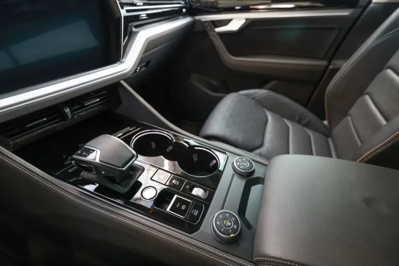 Volkswagen Touareg din 2023 cu 28.964 km - oferta VOL171020 - foto 15