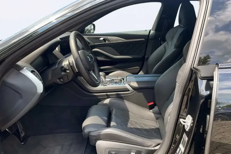 BMW M8 din 2024 cu 24.879 km - oferta BMW171021 - foto 4